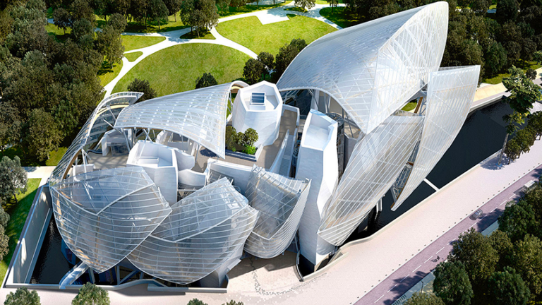 fondation Louis vuitton x SHe Travel Club